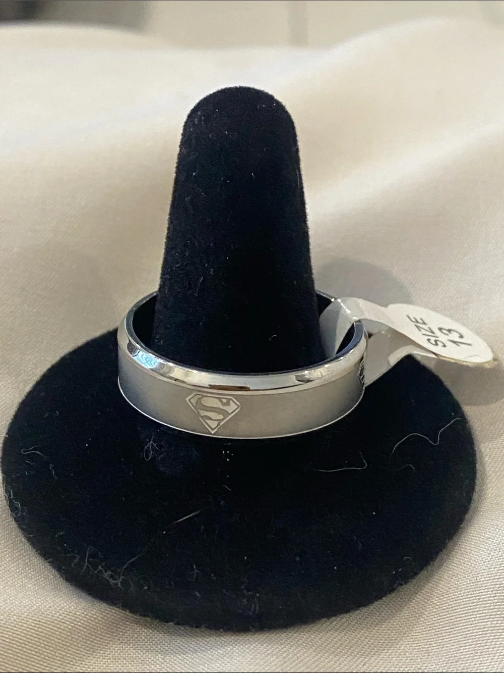 DC Comics Men's Stainless Steel Ring with Superman Shield - Silver